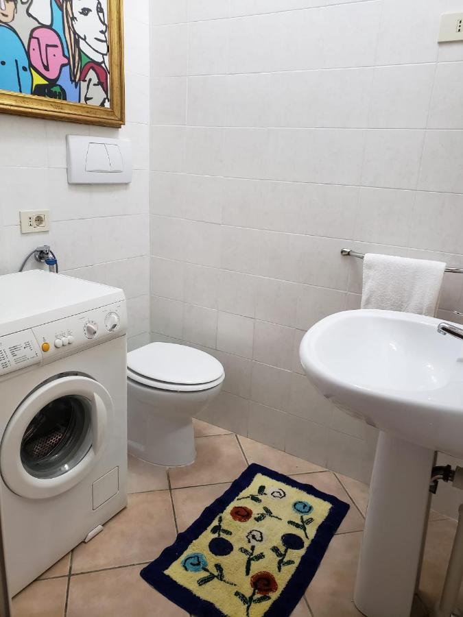 Incantevole Casa Sul Mare Vicino A Roma Nettuno Exterior foto